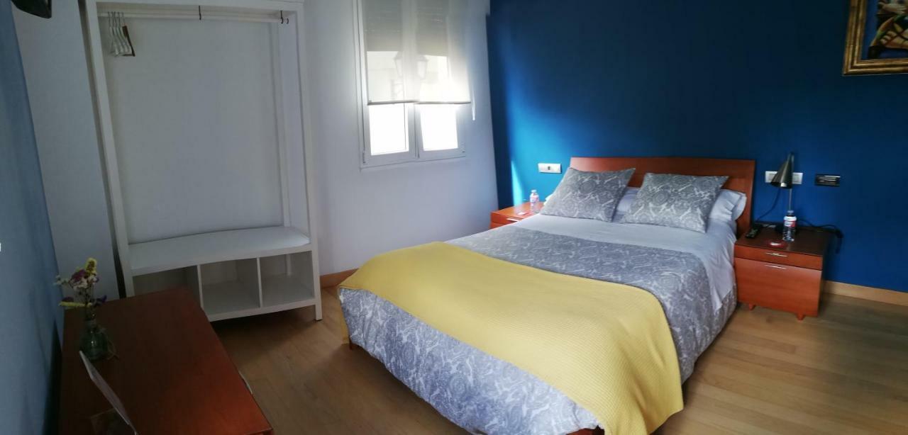 ויאלבה Pension Suites Camino Norte מראה חיצוני תמונה