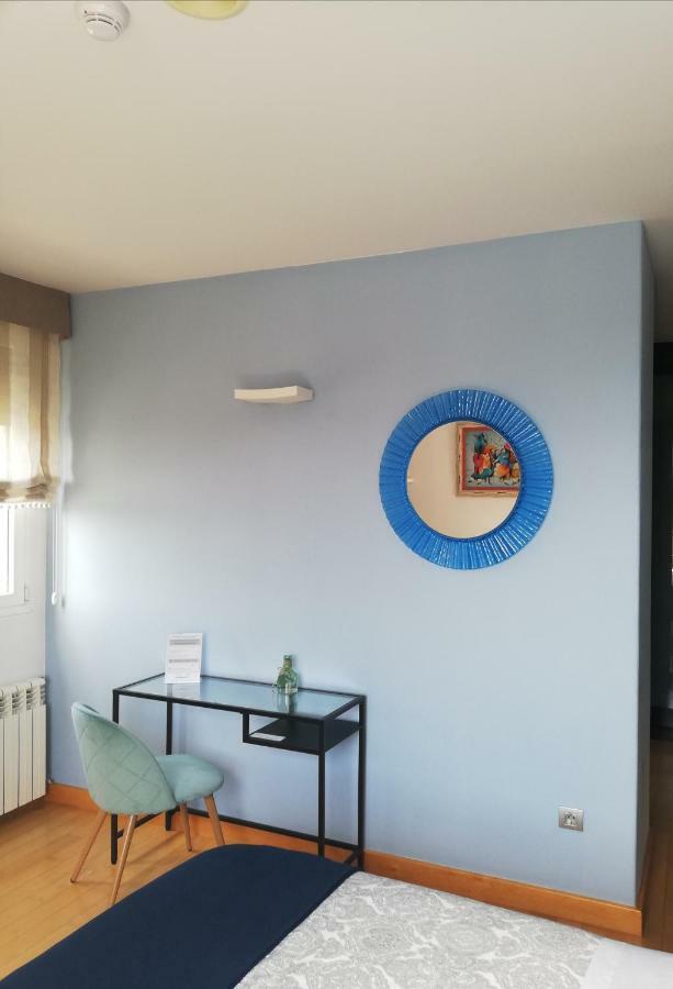 ויאלבה Pension Suites Camino Norte מראה חיצוני תמונה
